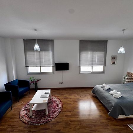 Lovely Studio Apartment In Pafos Eksteriør billede