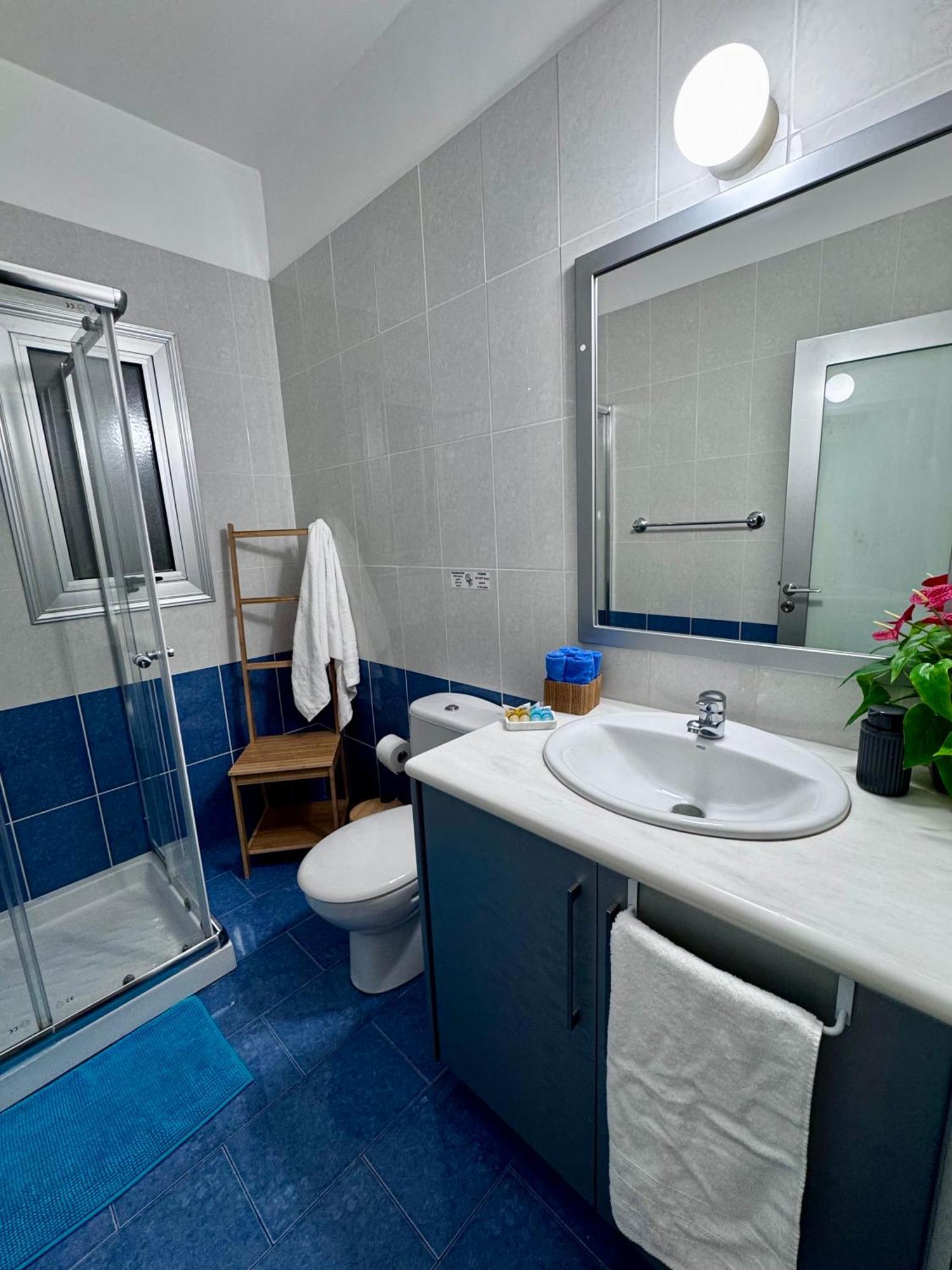 Lovely Studio Apartment In Pafos Eksteriør billede