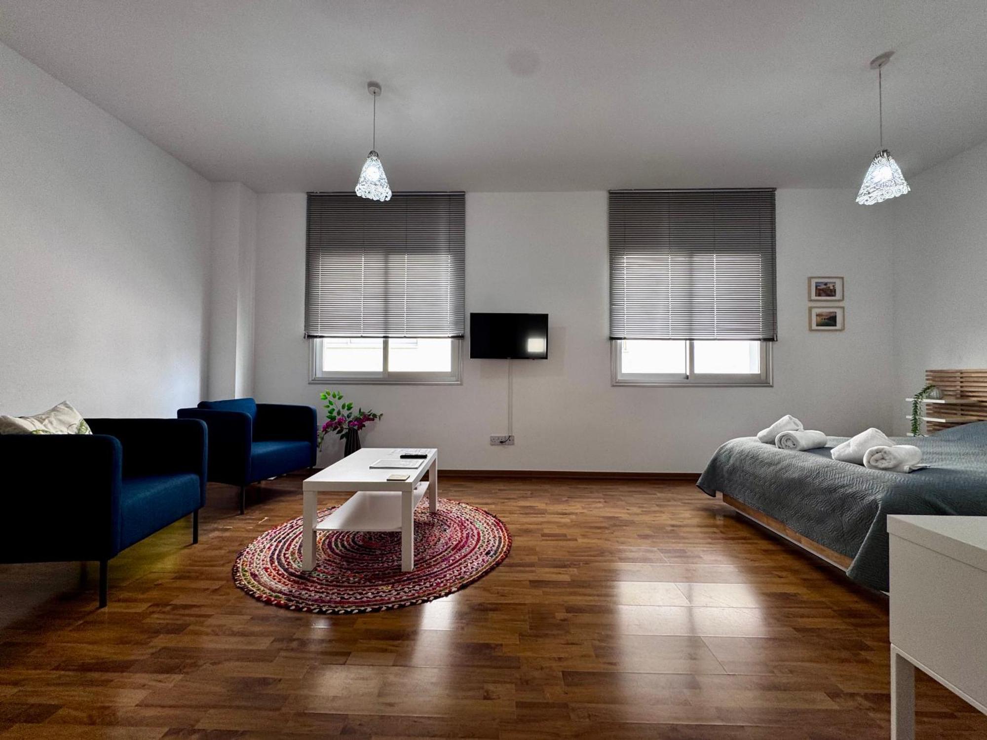 Lovely Studio Apartment In Pafos Eksteriør billede