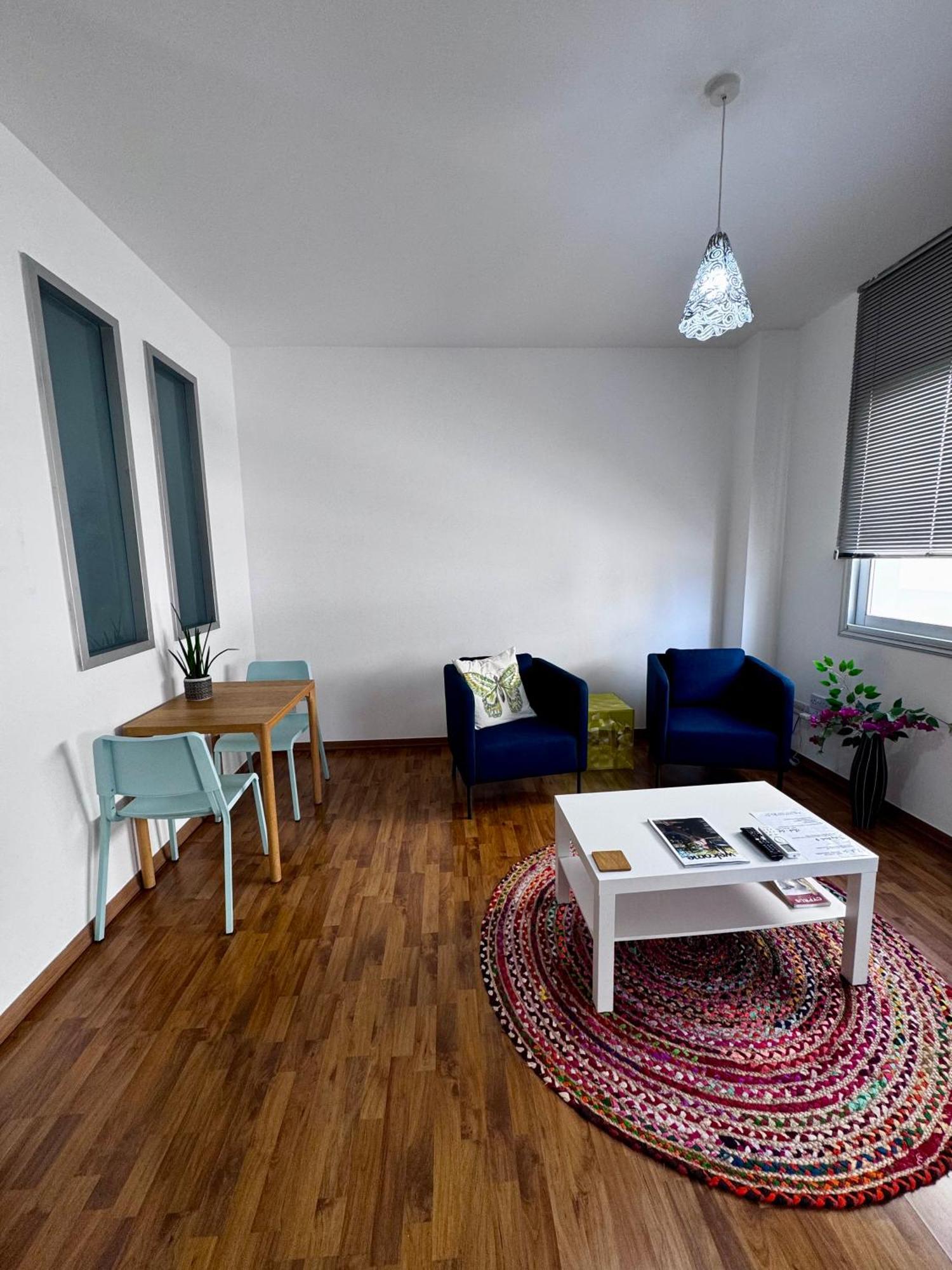 Lovely Studio Apartment In Pafos Eksteriør billede